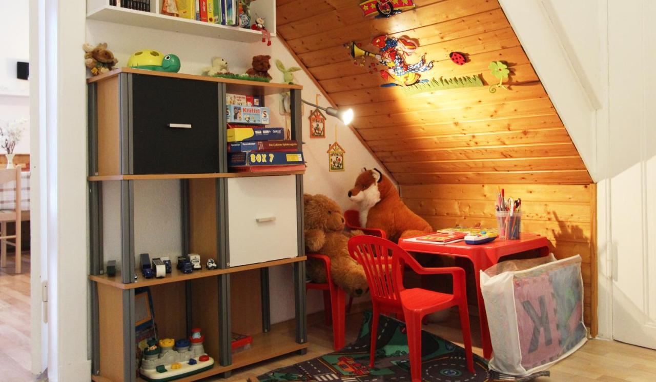 Ferienwohnung Familienwohnung Kröpelin Buitenkant foto
